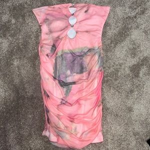 super cute bodycon dress! perfect for parties🌺